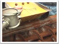 Machine de poudrage et enrobage chocolat